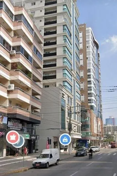 Loft Na Av. Meia Praia, 이타페마 0*,